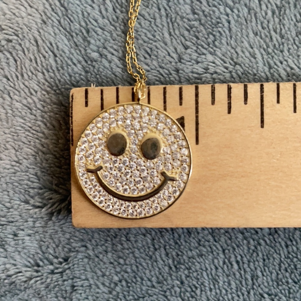 14k Gold Plated Rhinestone Happy Face Necklace - Picture 4 of 5